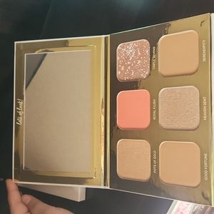 True + Luscious palette